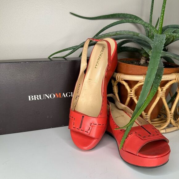 Bruno Magli Shoes - NEW VTG Bruno Magli Italian Leather Wedge Sandals Papavero Red Y2K, 39.5 US 9.5